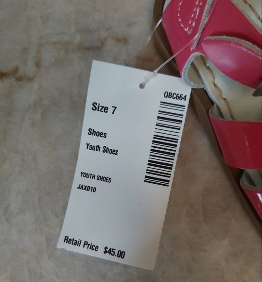 NWT Salt Water Fuchsia Shiny Sandals 💗 - Picture 5 of 6